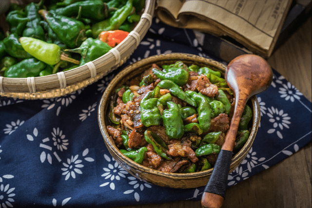 原创江西哪道菜最好吃经过评选这10道赣菜比较出名你吃过几种