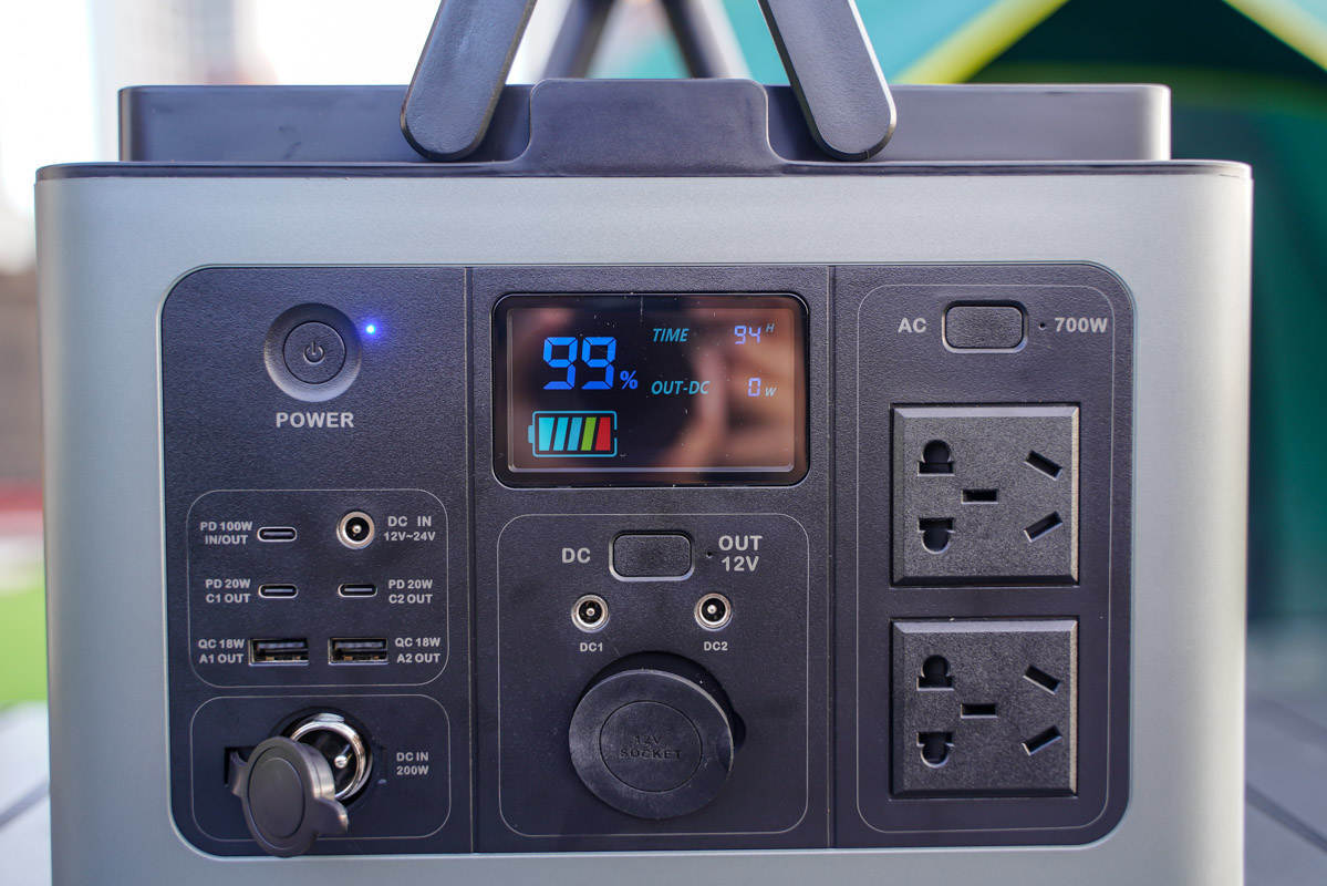 羽博700w户外电源体验_充电_功率_接口