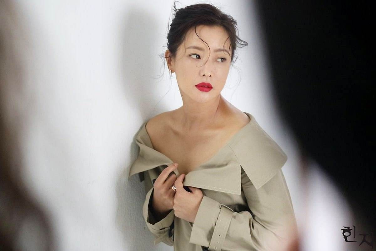 原创44岁还是冻龄女神不愧是韩国第一美女金喜善保养秘诀大公开