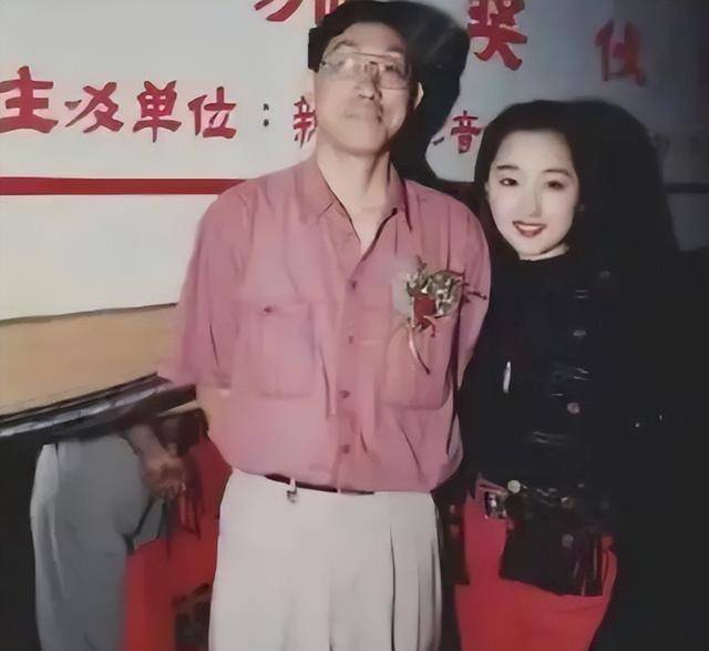 让女儿去成为自己想成为的人才是她的愿望,于是杨钰莹跟随着吴颂今踏