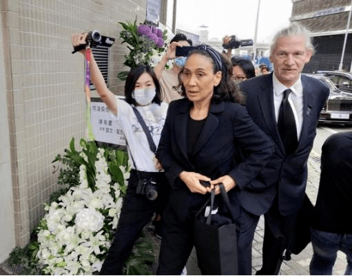 赌王大房争产又输给何超琼史上最惨大房太苦命