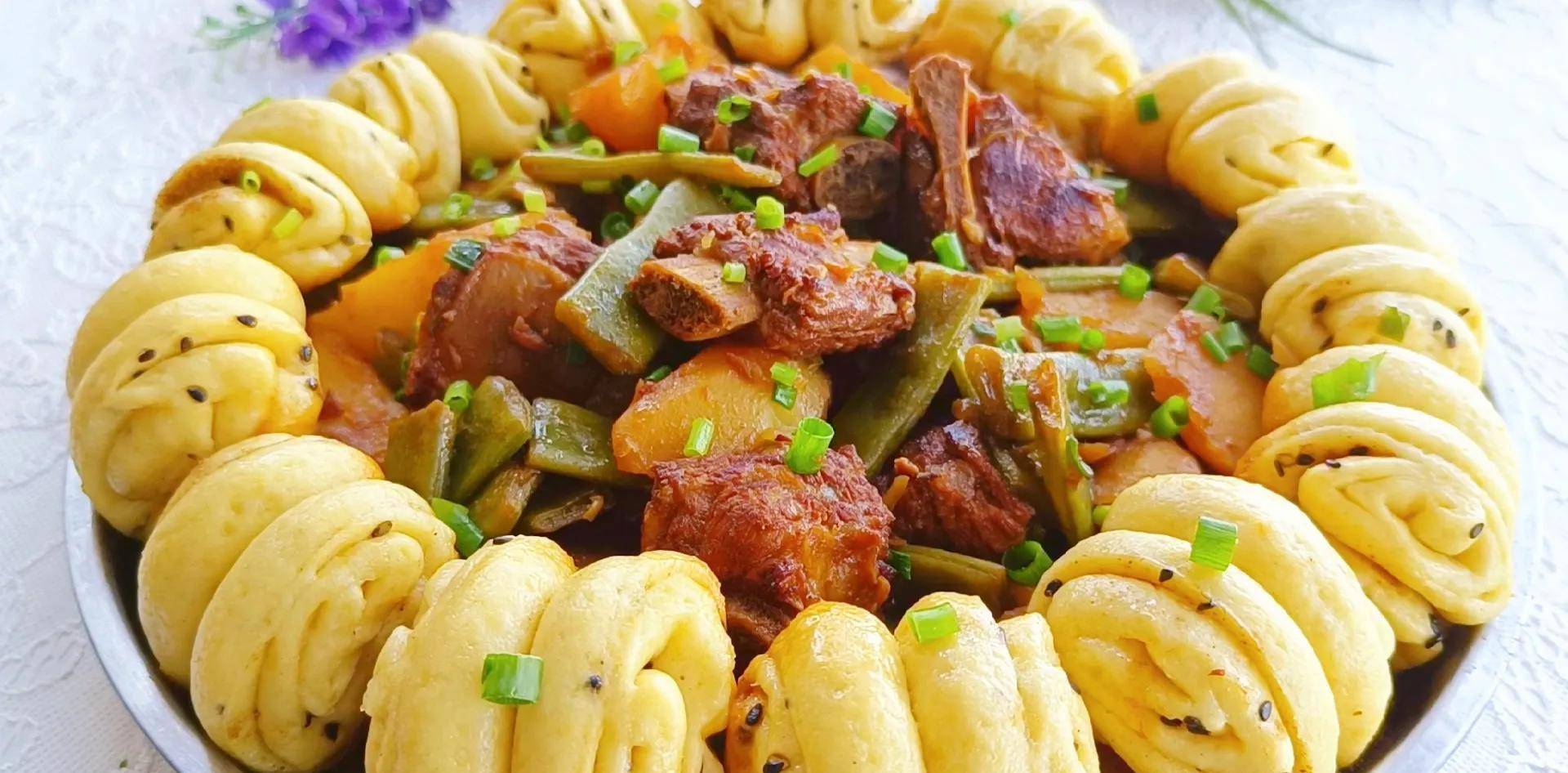 原创懒人一锅焖有菜有肉有主食好吃又解馋全家老少都爱吃