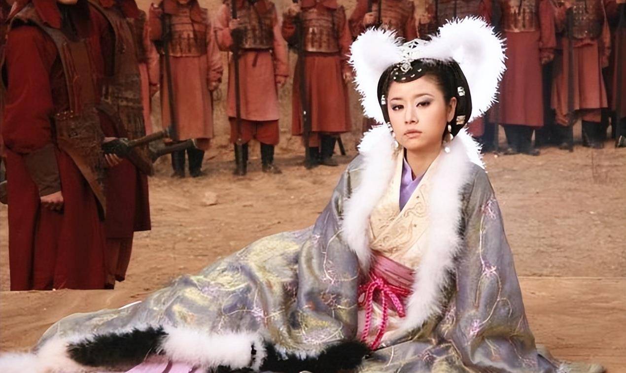 同样是演"妲己",把傅艺伟,温碧霞和林心如放一起,差距就有了_封神榜