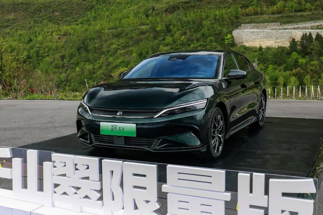 原创试驾汉ev创世版千山翠限量版39秒破百全面提升直击特斯拉model3