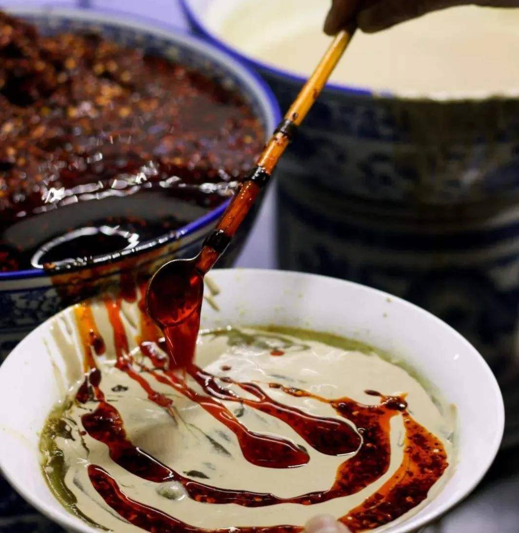 原创天热不知道吃啥就吃卤汁凉粉吧