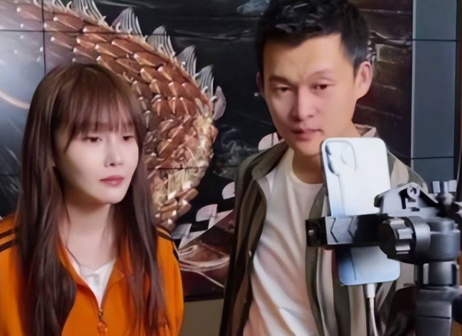 网红小沈龙直播曝光赵本山女儿欠我1500万都是刷礼物刷的