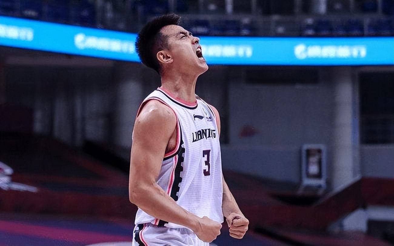 原创赵继伟为什么能力压郭艾伦获得fmvp主要还是超高命中率