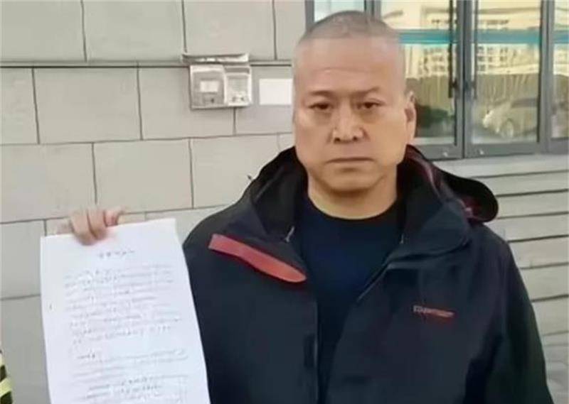 山西"恶警"脚踩"讨薪"农妇致其死亡,被判刑五年,出狱后喊冤_王友志