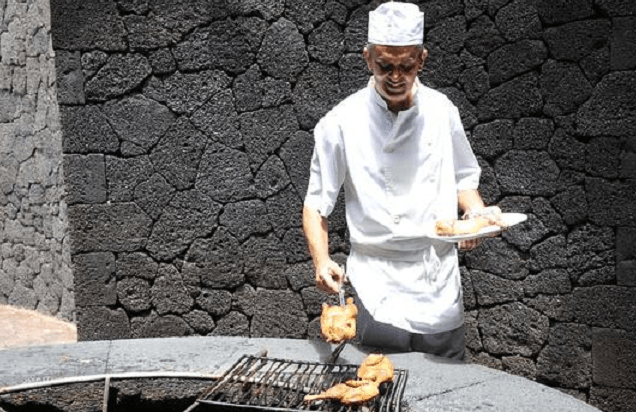 世界上最“危险”的餐厅，建造在火山口附近，游客却丝毫不慌？
