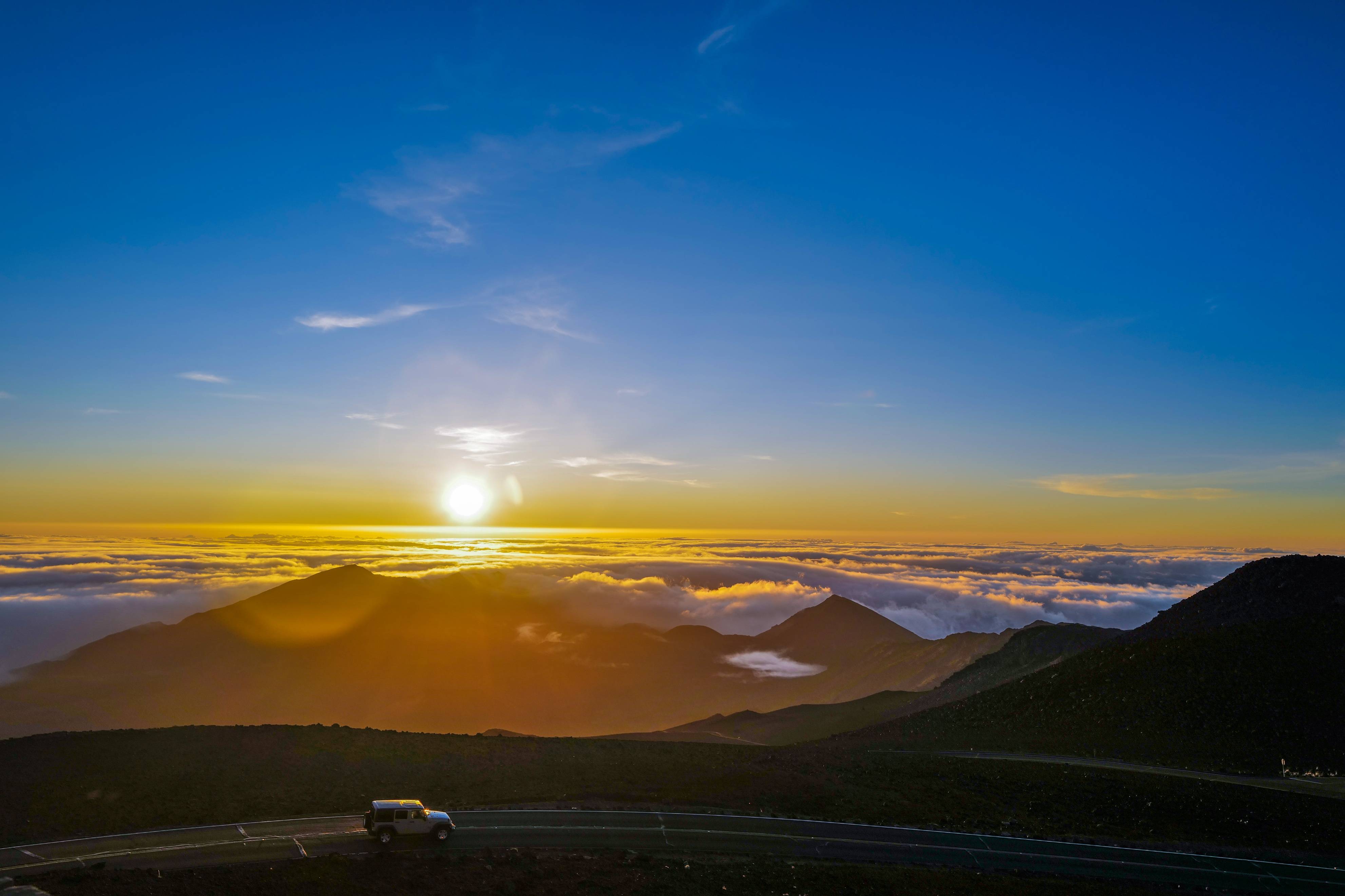 公认“世界上最美的日出”，位于夏威夷茂宜岛，风景美到窒息