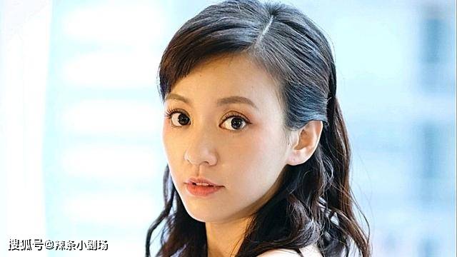 原創說這些超30歲的女星裝嫩不她們不需要看臉你能猜出幾歲