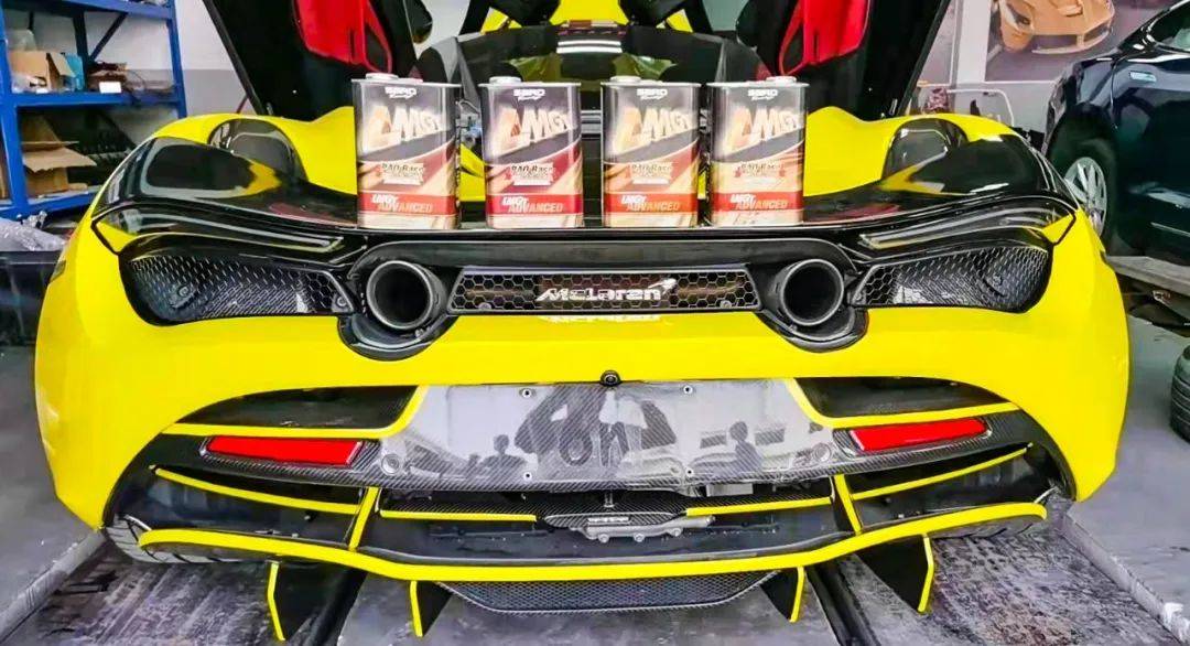 300多万的迈凯伦小保和奔驰差不多用日本旗舰sard机油仅四位数