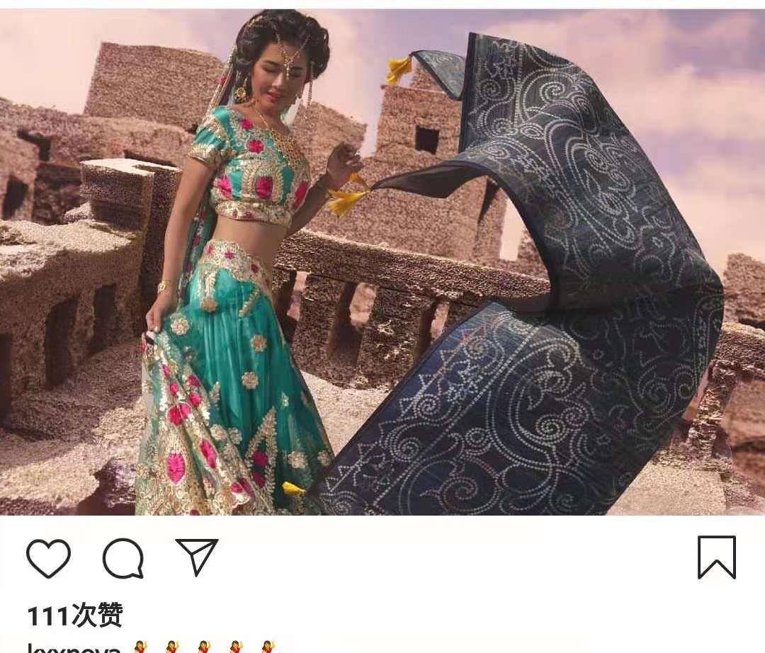 原创许可馨发布库存照片获得网友支持有人称赞她心态好人漂亮