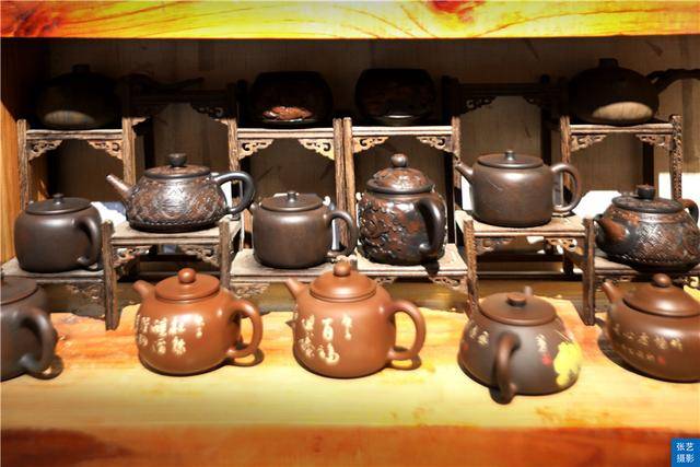 五一“云游” 建水碗窑村，感受千年紫陶文化，紫陶非遗圈粉无数