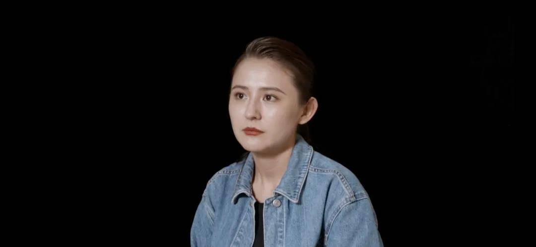 撰文 闫坤沐 责编 石鸣自述 热依扎才是一种焦虑.