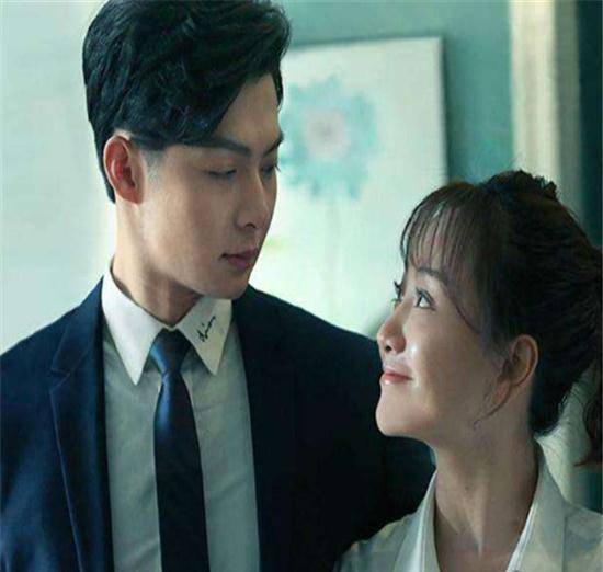 看到最后一组就觉得很意外了,他们就是在《沙海》里面的张铭恩和杨蓉