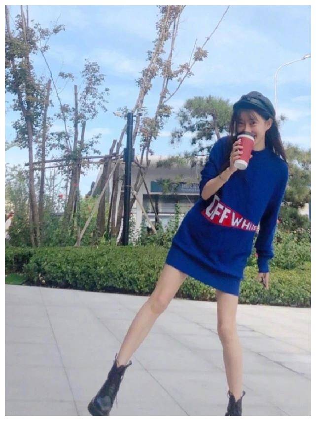 原创不敢认是诺澜素颜上街只穿一件长袖腿是爱情公寓里最细的