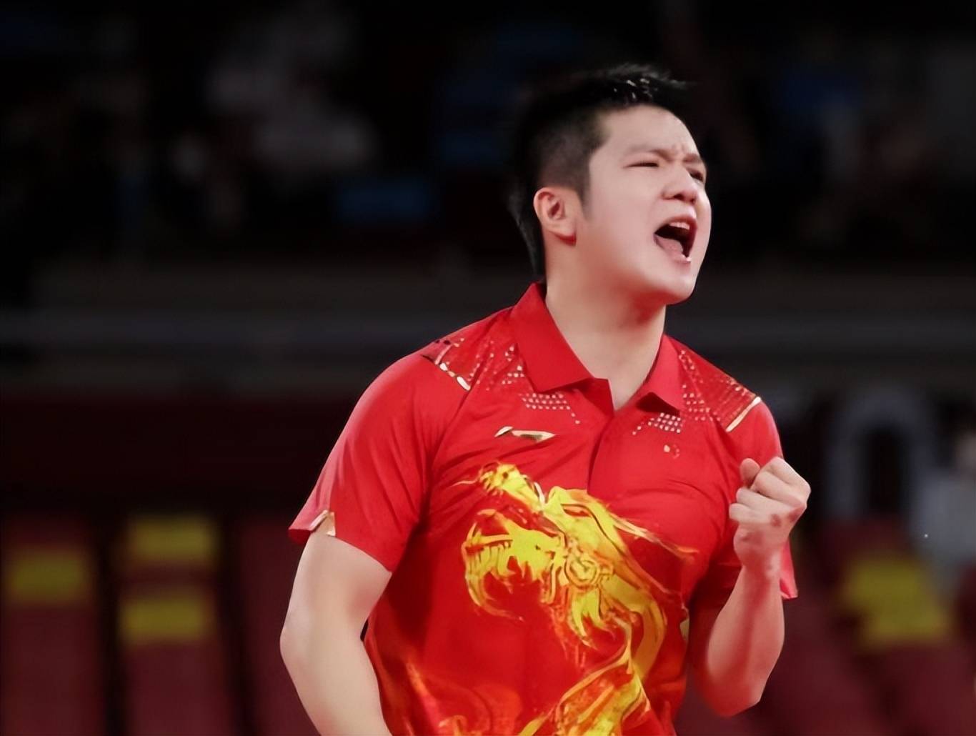 世界第1国乒奥运冠军樊振东自成1档直言自己成熟解释擦墙哥走红缘由