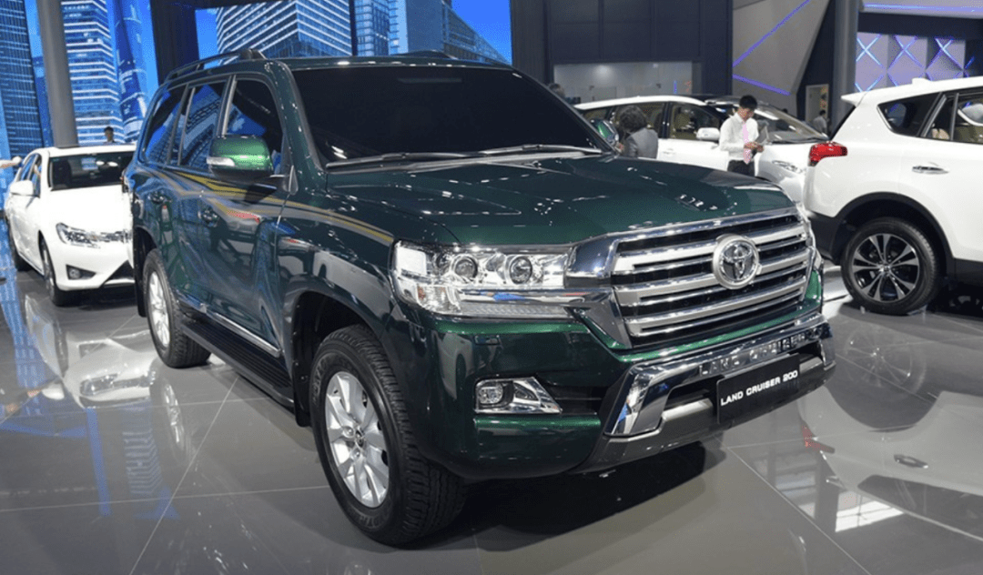 重新国产新一代兰德酷路泽路试谍照曝光