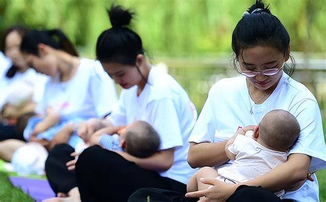 长大后和“妈妈不亲”的孩子，小时候就初见端倪，要多留心一些