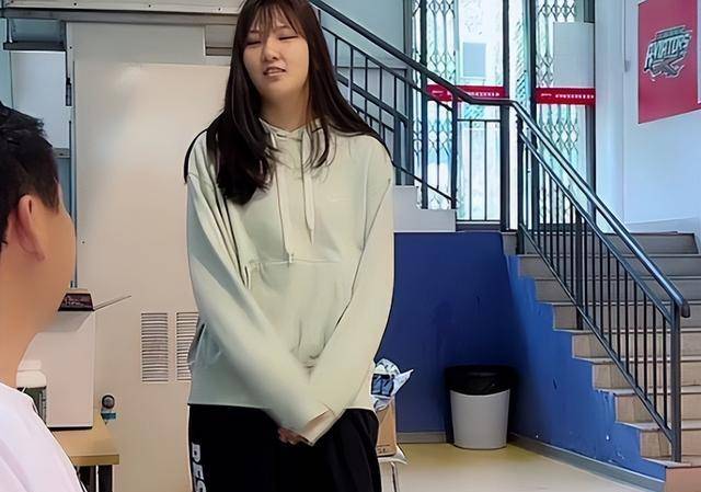 原创又一天才小将横空出世李月汝妹妹静态天赋超群获徐杰恩师大赞