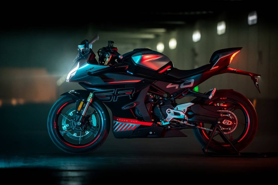 450sr正式售价公布,引发中量级仿赛大战_搜狐汽车_搜狐网