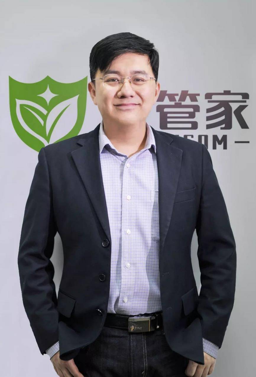 两人相恋时,赵欣培从来不对她提起自己的演艺经历,所以妻子是后来才