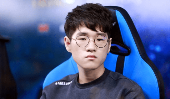 两次投资倾家荡产,事业跌入谷底_选手_直播_crown