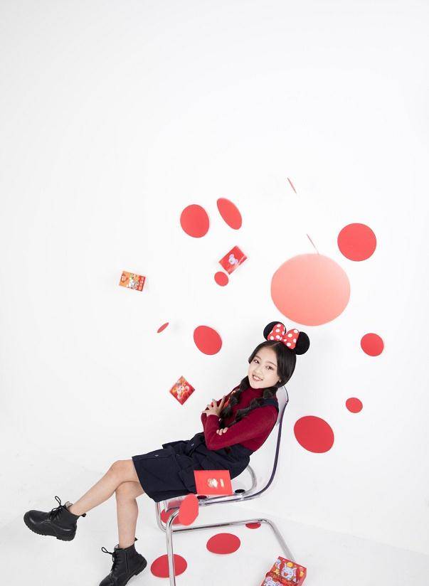 她叫做张婉儿,如今虽然才10岁,却已经变得非常亭亭玉立,颜值高,气质