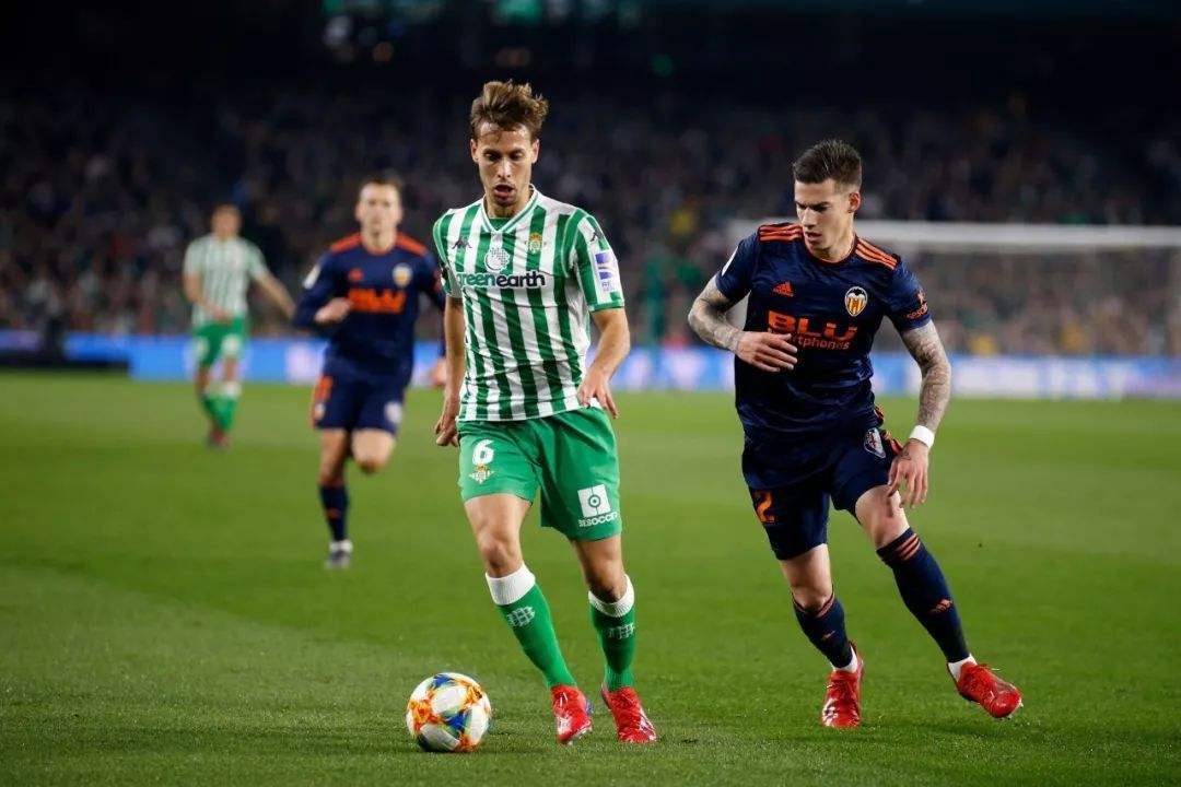 周二001瓦伦西亚vs皇家贝蒂斯主队无欲无求