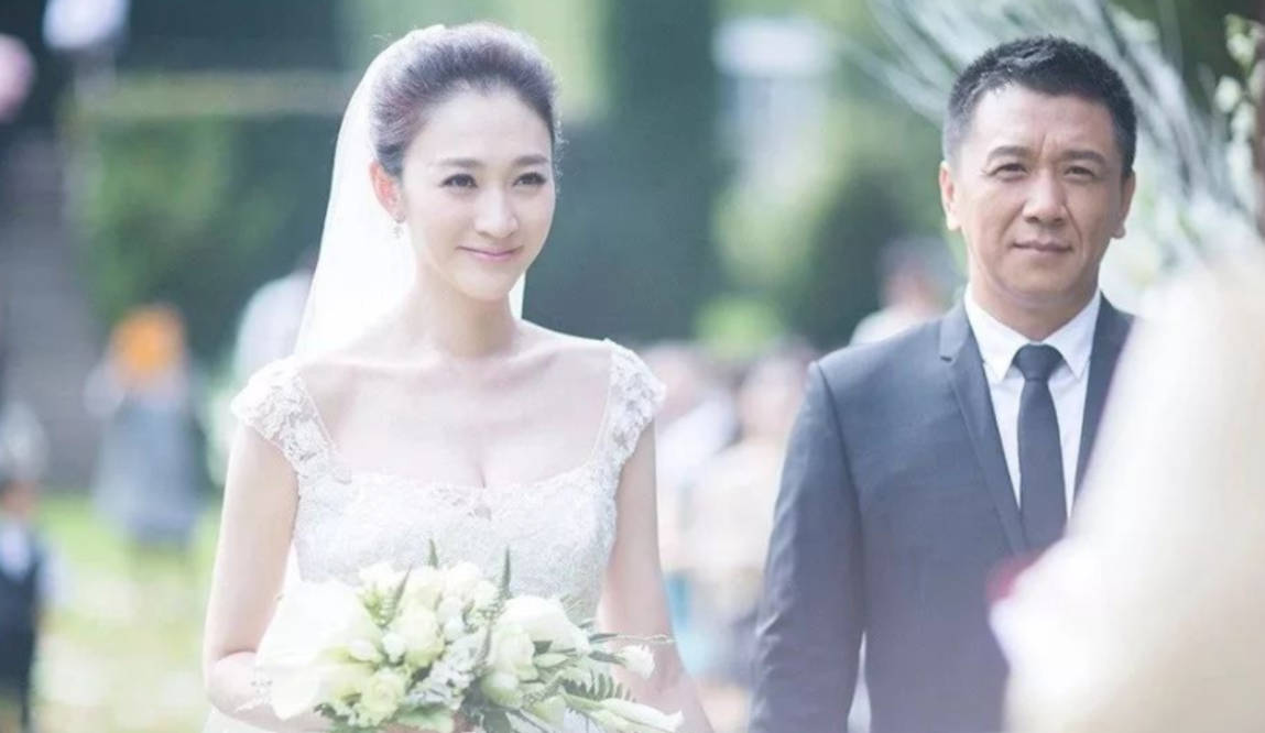 男闺蜜变老公 抚平她的伤痛 结婚8年 李小冉的婚姻如今怎样 孙东海 徐佳宁 爱情 男闺蜜变老公 抚平她的伤痛 结婚8年 李小冉的婚姻如今怎样 孙东海 徐佳宁 爱情