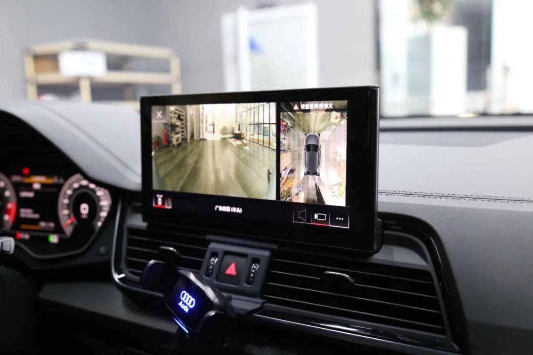 奥迪q5升级原厂360全景