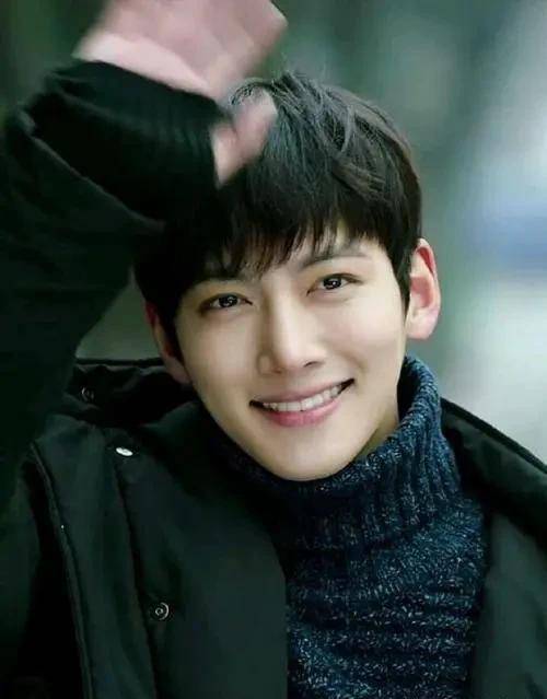 梁朝伟,孔刘,李敏镐各个男神级_林宥嘉_rain_星座