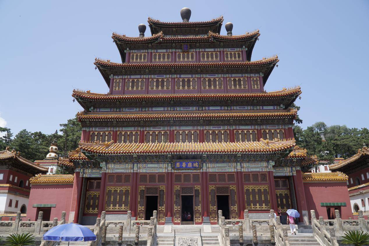 承德外八庙之普宁寺_大雄宝殿_西藏_桑鸢寺