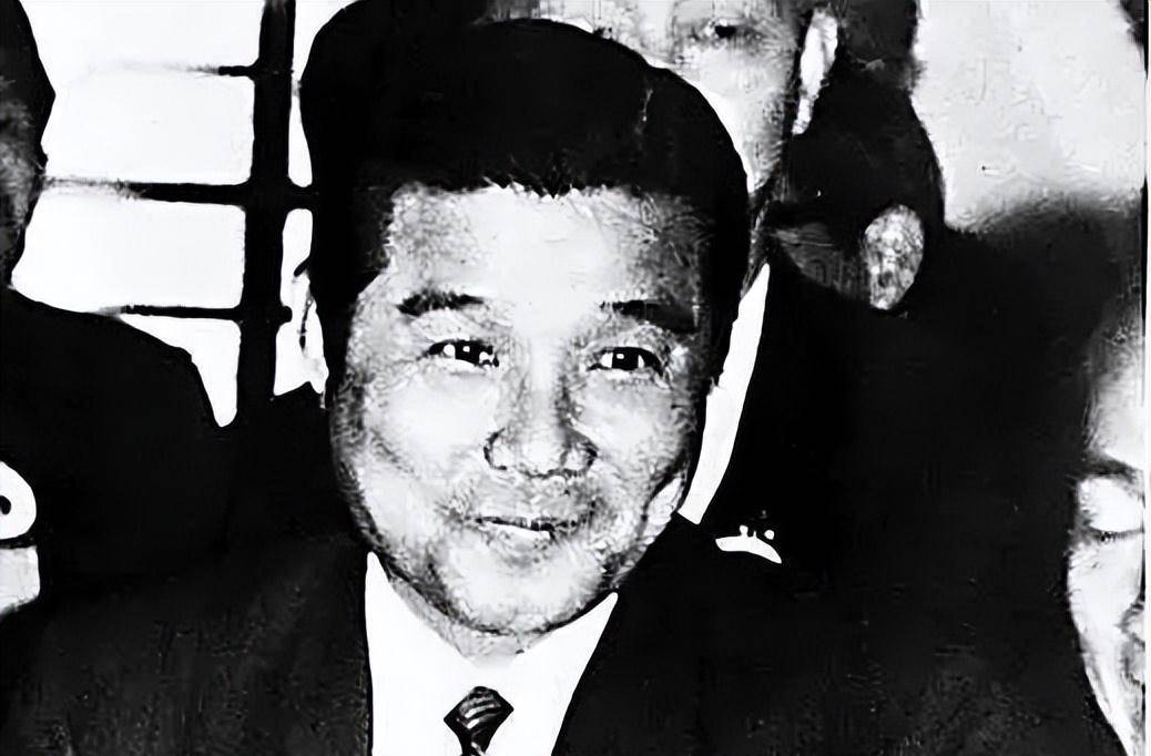 中跛豪和雷洛的真实人物原型-香港廉政公署的逃犯_吕乐_吴锡豪_探长