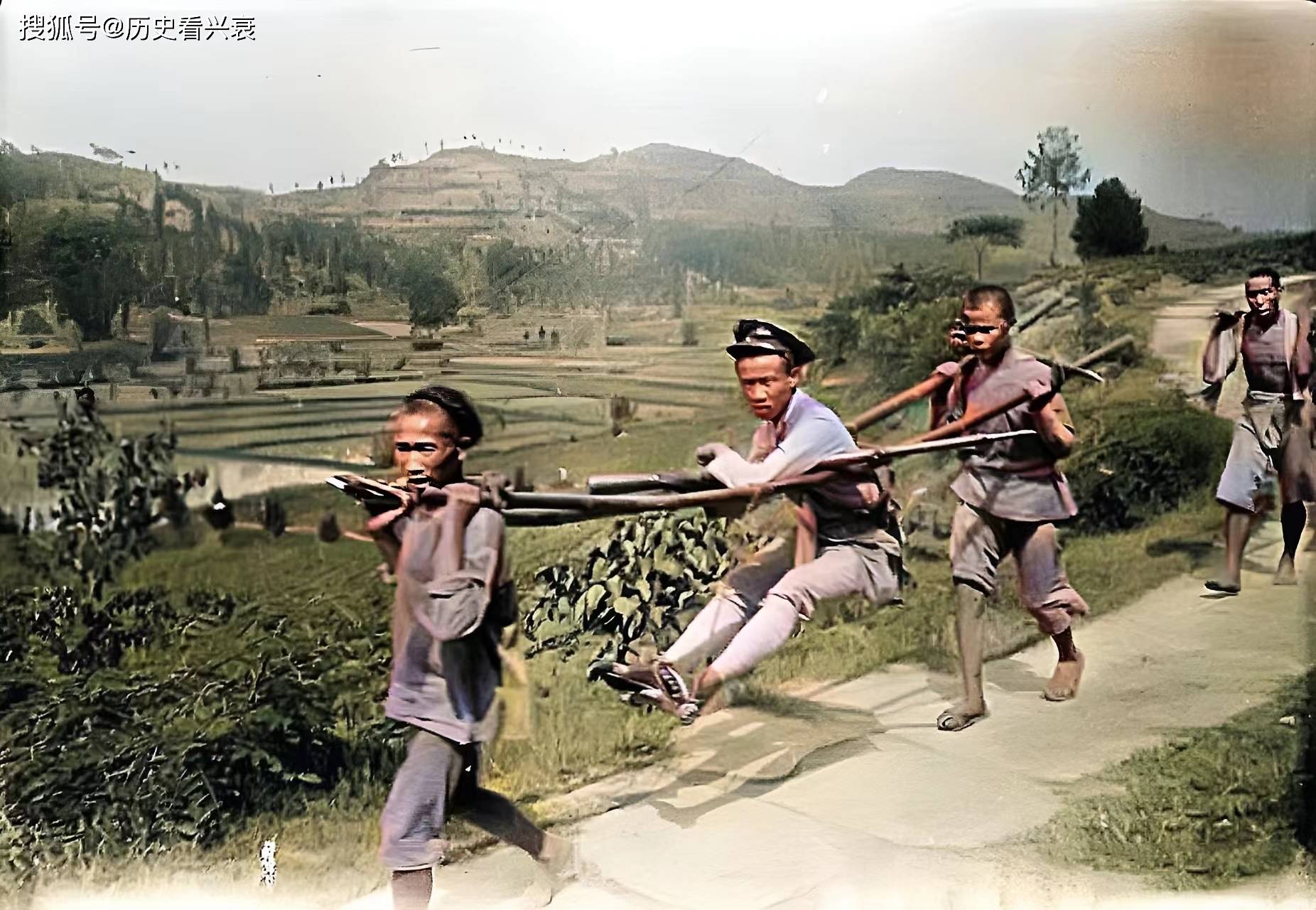 老照片:民国时期的四川人,民国时期北京的猎人