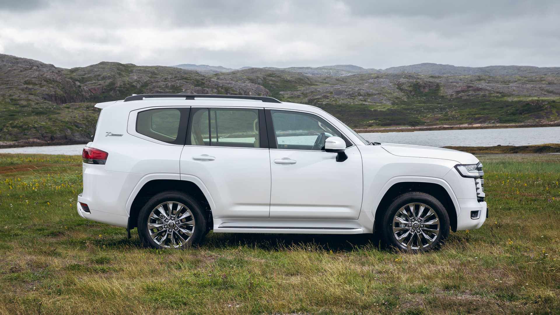 堪称越野硬通货 丰田陆地巡洋舰国内申报图片正式曝光_搜狐汽车_搜狐