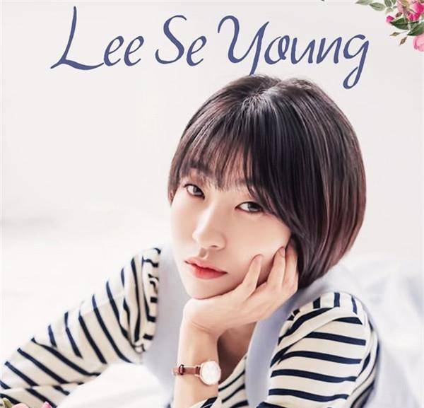 回答1988》德善闺蜜整容,大方晒素颜照,曾因外貌而自卑_李世英_王子贤