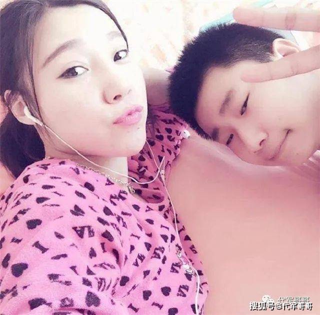 赵本山弟子董三毛:娶小3岁美女演员,如今42岁婚姻生活很幸福_刘丹_徐