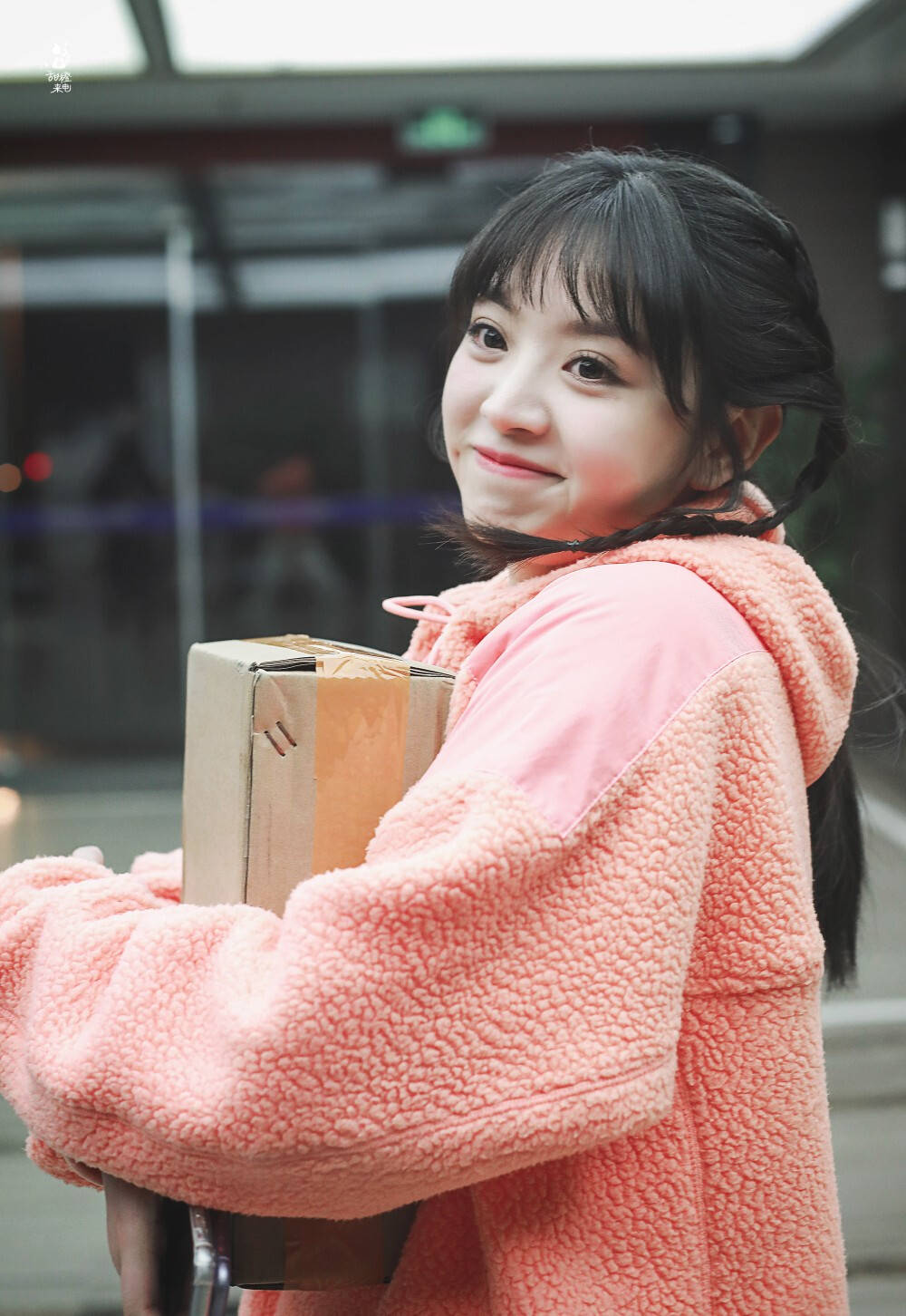 好久没见这么水灵的大眼睛了_田曦薇_小甜_长相