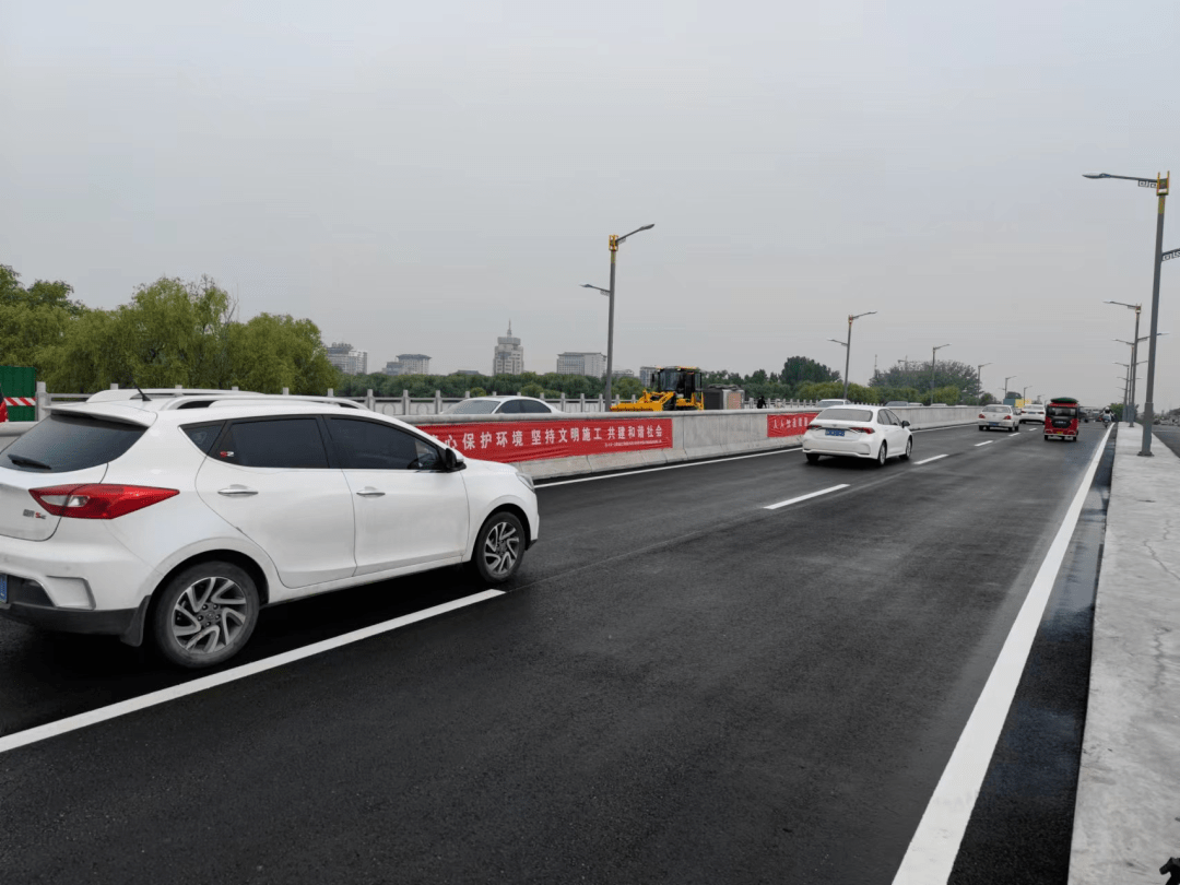 更便民济宁曲阜东104国道大沂河桥全线通车