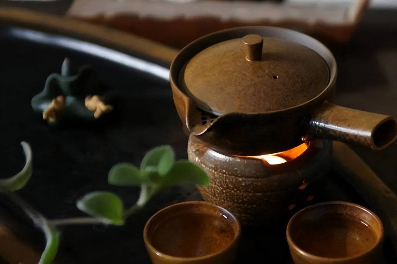 原创
杜甫草堂复原唐朝烹茶法,这种茶好喝吗,喝过的人说它像一种食品