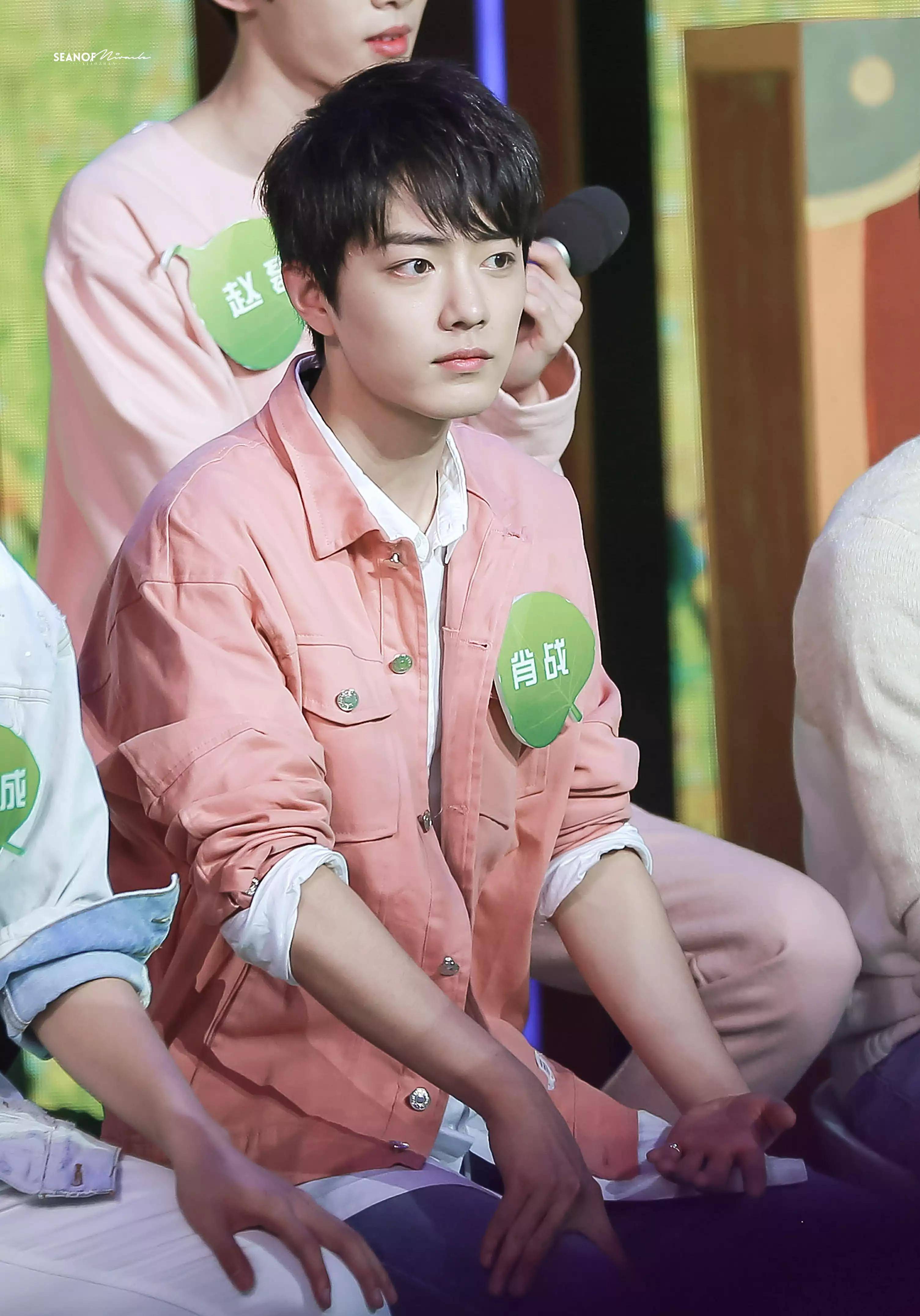 原创考古肖战只上过两次天天向上记录上下班和录制正片存档