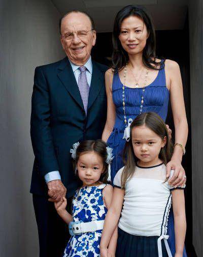 原创邓文迪发文为二女儿庆生其颜值低像老爸远不如小时候软萌可爱