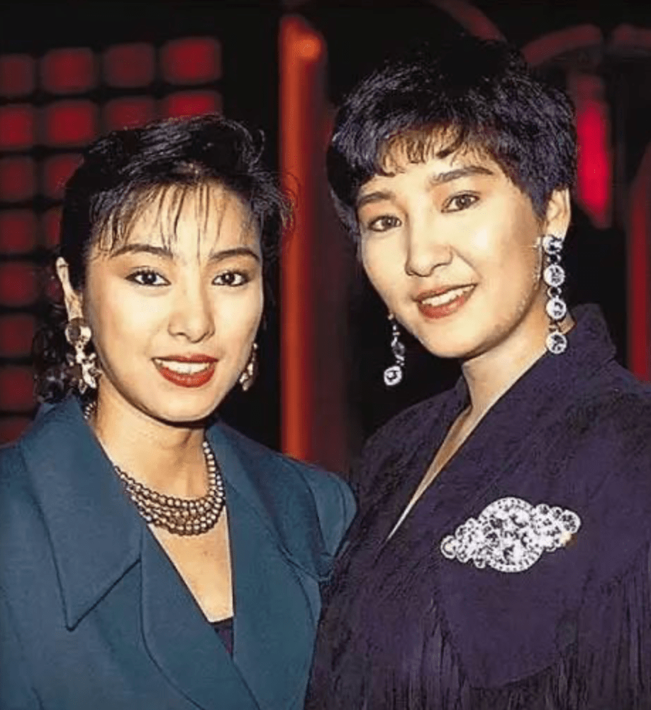 最美康敏仅靠眼神就演出风情万种雪梨戏外人生坎坷却乐观