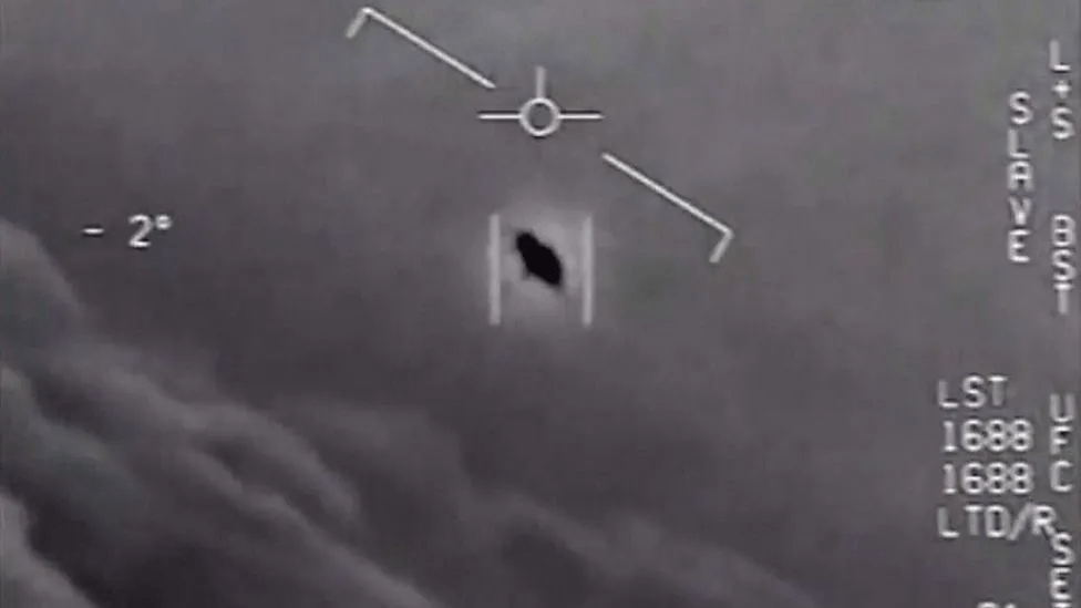 美国50年来首次披露UFO影像其实二战时德国就研发出了飞碟_手机搜狐网