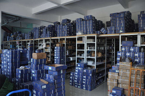 潍坊洛轴经贸有限公司洛阳lyc轴承全国十佳经销商