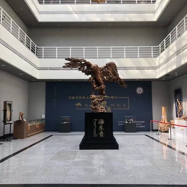 位于白山市浑江区的长白山满族文化博物馆,2008年建成并试运行,2009年