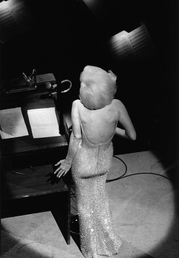 玛丽莲·梦露为肯尼迪总统唱生日快乐歌