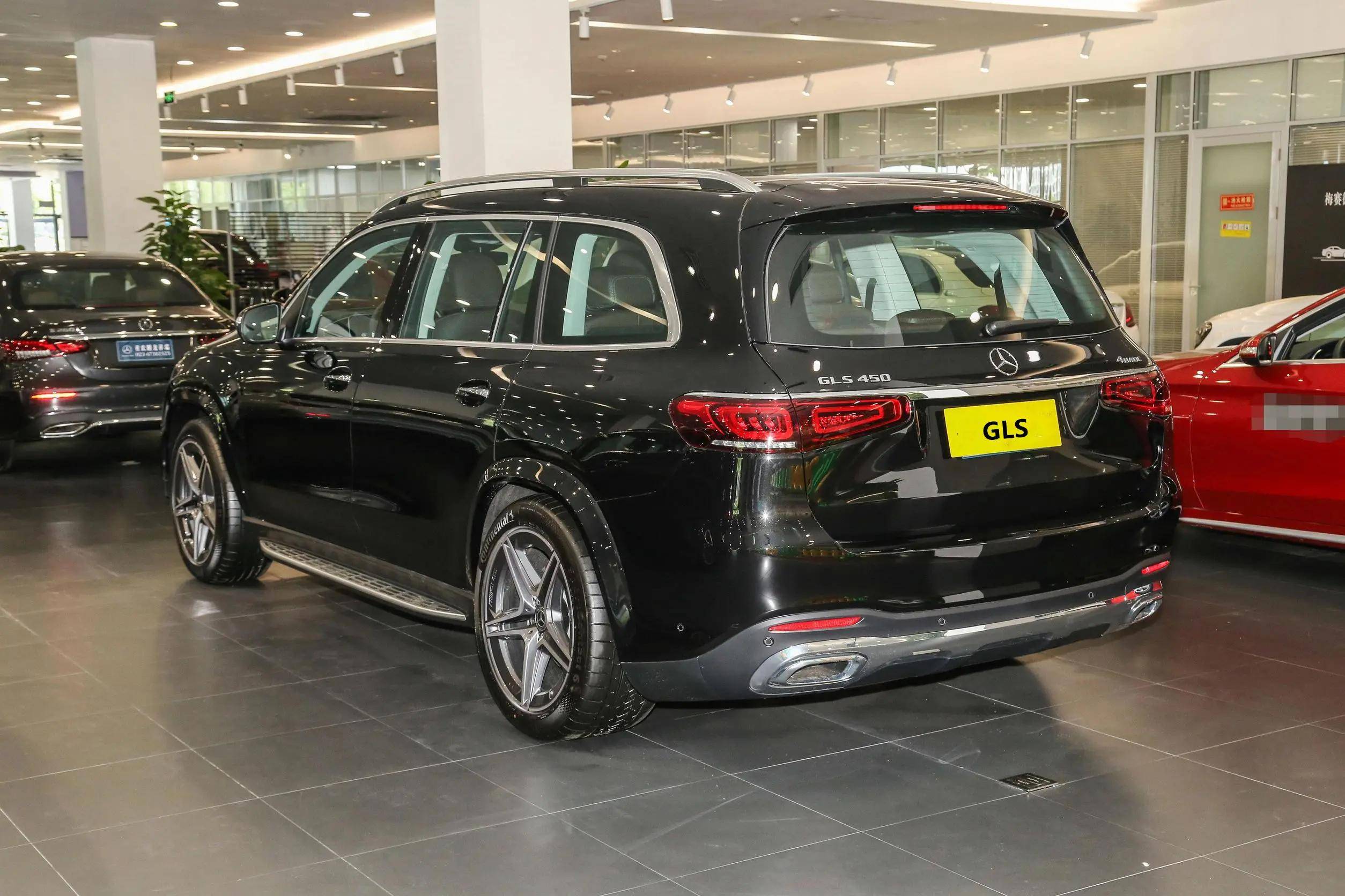 2022款二次改款奔驰gls上市配置细微调整售价1068万元起